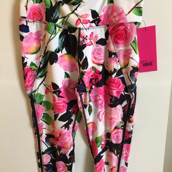 NWT Betsey Johnson Floral Leggings - Picture 1 of 5